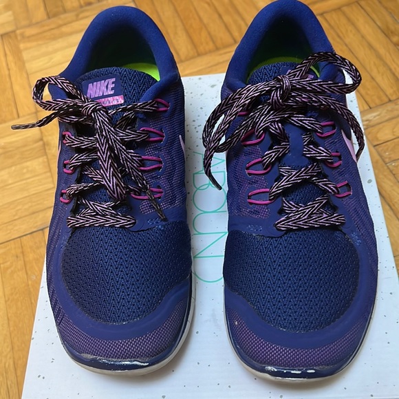 Nike Free 5.0 running shoes, size 6.5 - Picture 1 of 8